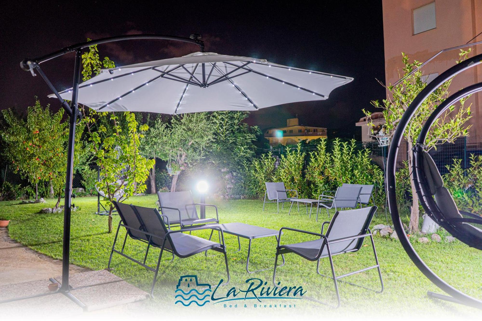 La Riviera